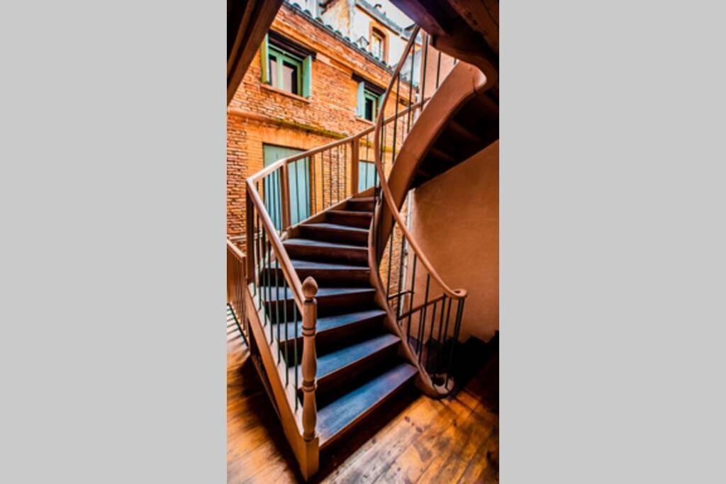 Loft Sous Les Toits Lumineux - Capitole-Daurade-Esquirol - Wifi Apartamento Toulouse Exterior foto
