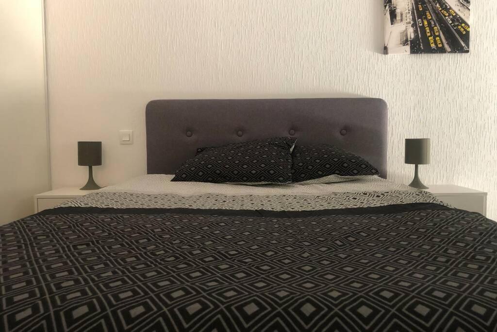Loft Sous Les Toits Lumineux - Capitole-Daurade-Esquirol - Wifi Apartamento Toulouse Exterior foto